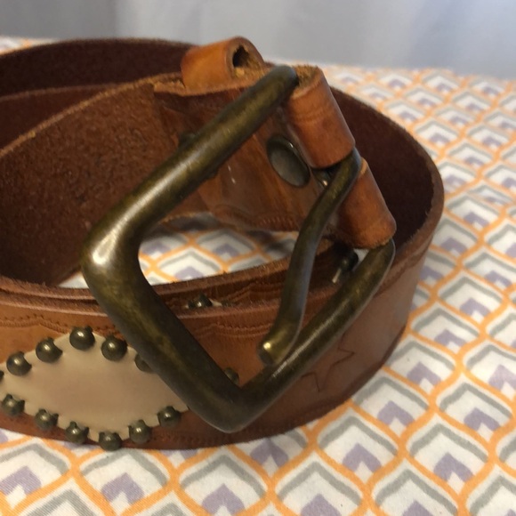 LINEA PELLE brown genuine leather women’s belt with metal studs. Size Medium. - Picture 2 of 12